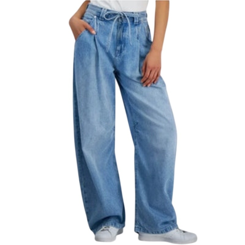 HUGO BOSS Women's Pleated Barrel-Leg Belted Jeans in Medium Navy Wash