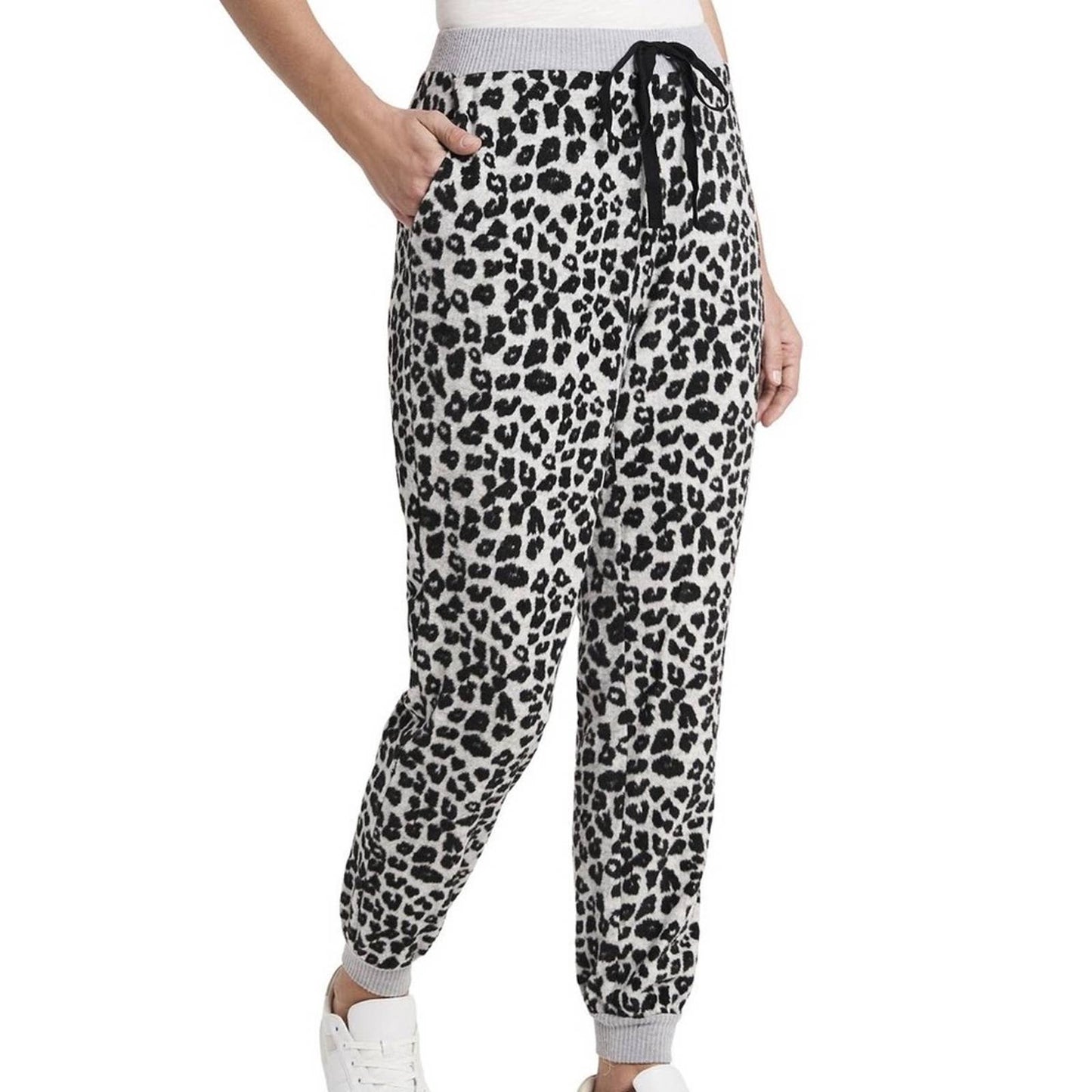 Vince Camuto Black & Gray Fuzzy Sweatpants w/ Drawstring Waist