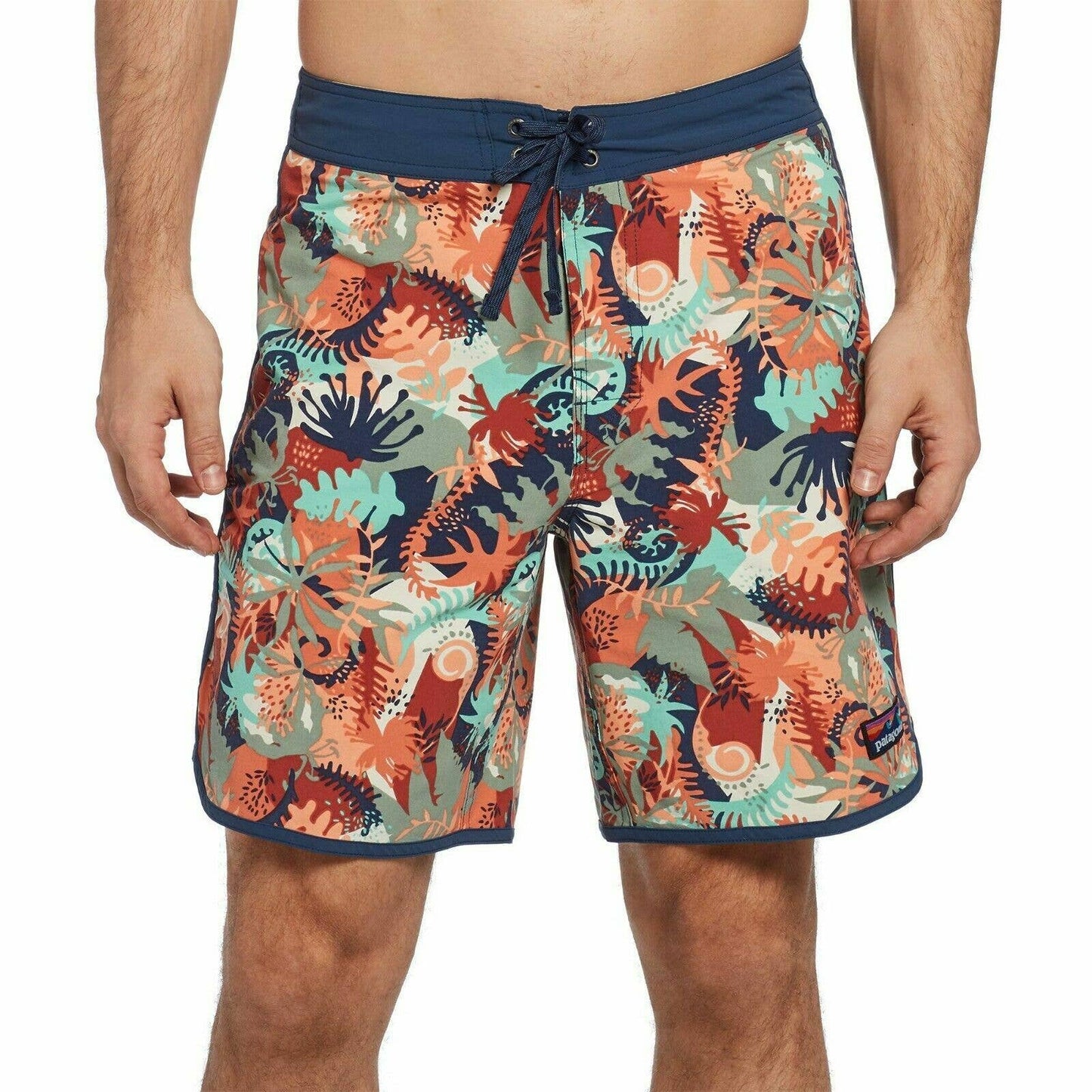 PATAGONIA Men's Scallop Hem Stretch Wavefarer Boardshorts - 18", Celadon