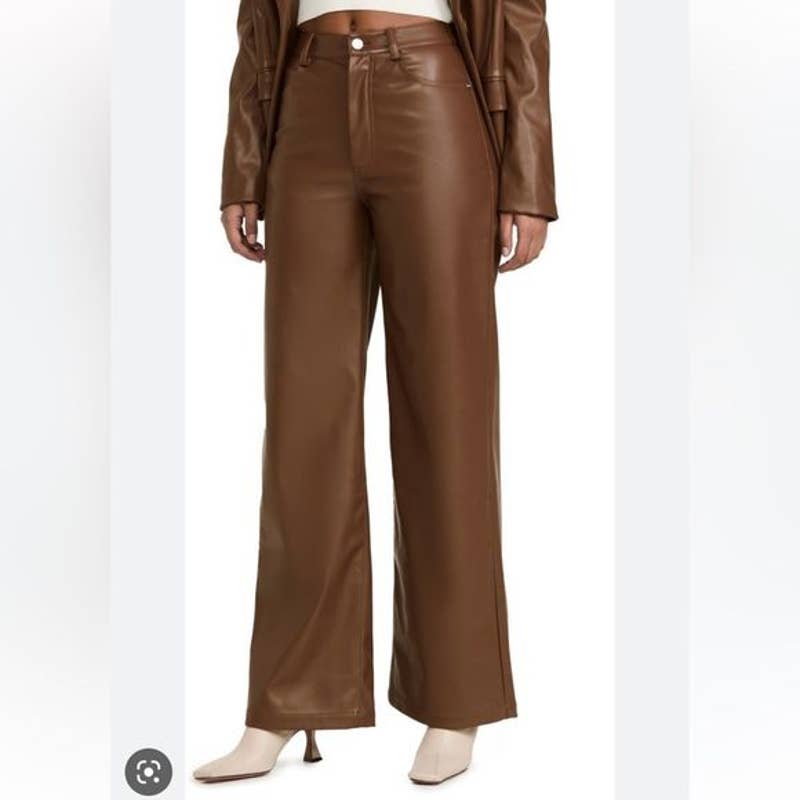 WEWOREWHAT Ladies Chocolate Brown Vegan Leather High Rise Dad Jean Pants