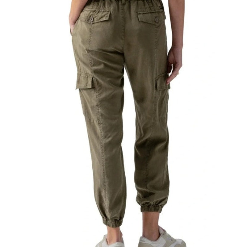Sanctuary Women's Elastic Waist Cargo Jogger Pants in Army Green