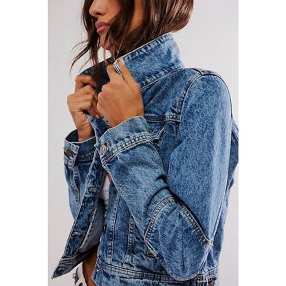 Free People Ladies Rumors Denim Jacket in Light Indigo