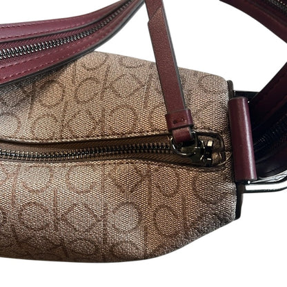 CALVIN KLEIN Medium Moss Signature Convertible Sling Bag In Rouge Multi