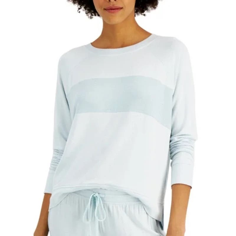 ALFANI Colorblocked Lounge Top & Pant Bundle In Blue Mist