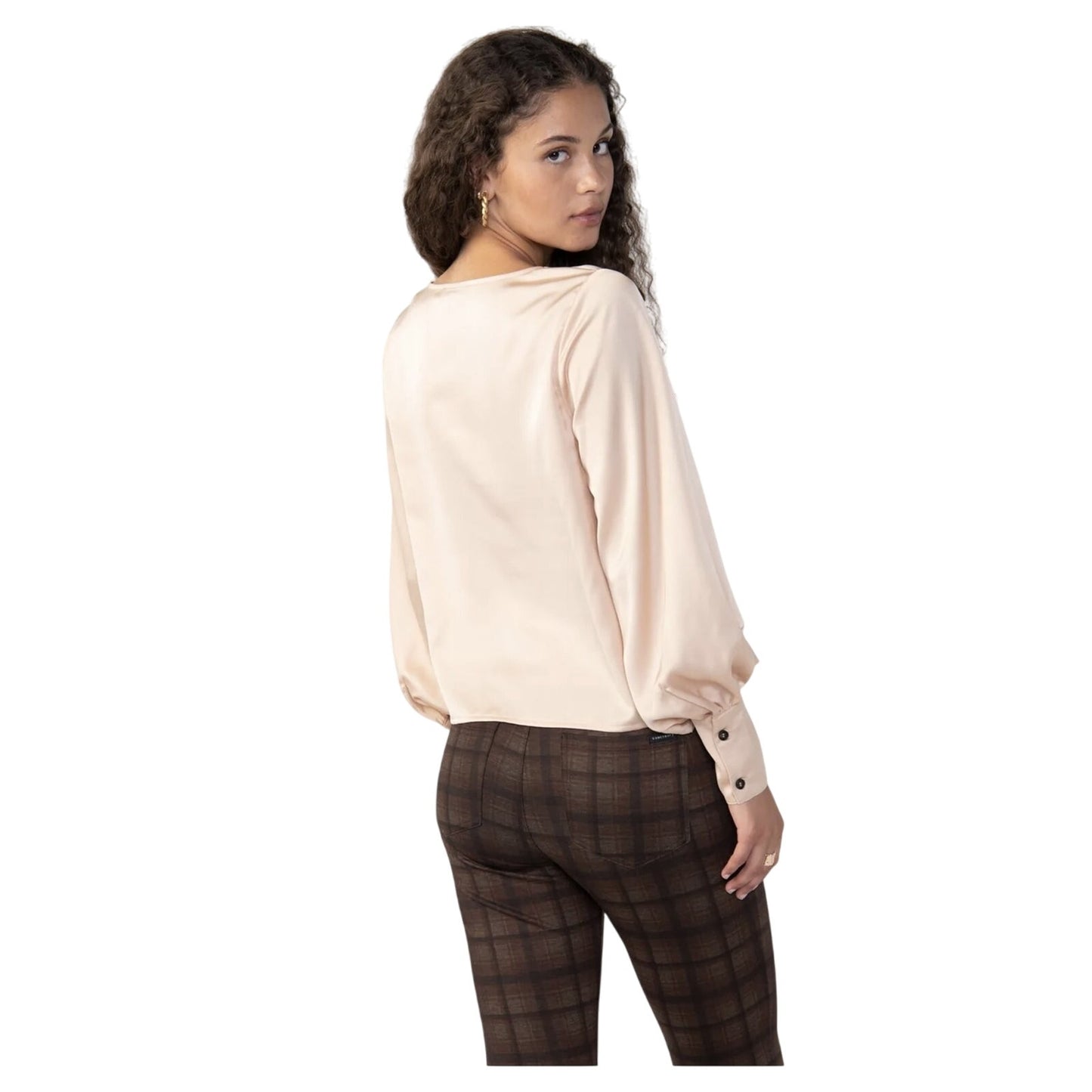 SANCTUARY EXTENDED CUFF BLOUSE IN OAKMILK SATIN, Size Large
