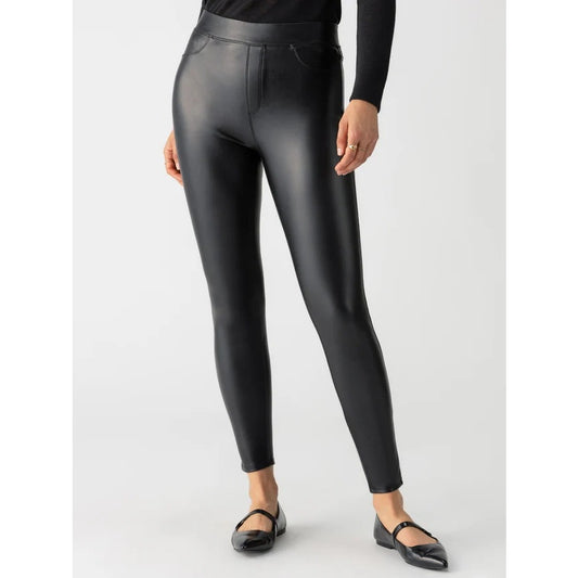 Sanctuary Runway Semi High Rise Legging In Slick Black