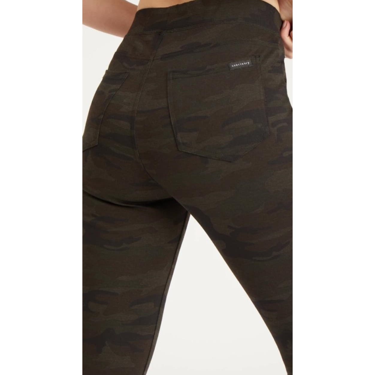 Sanctuary Runway Ponte Leggings With Functional Pockets In Forest Camo, Size XS