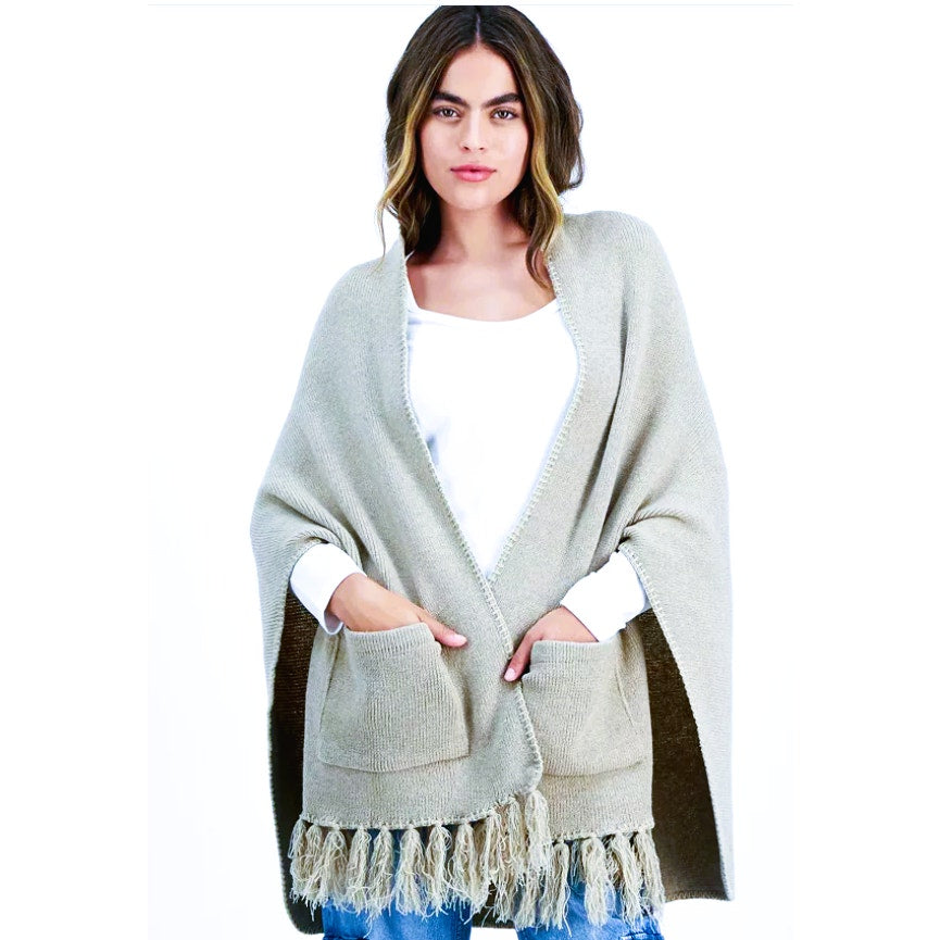 On 34th Women's Heather Gray Whipstitch Edge Wrap, One Size