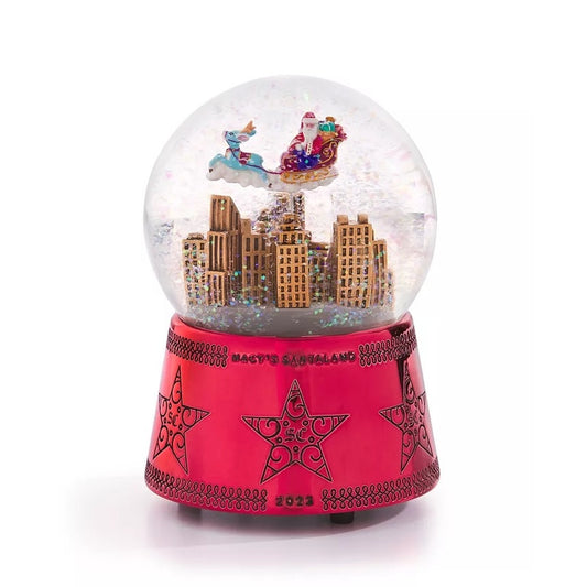 Macy's Santaland Musical Water Globe Limited Edition