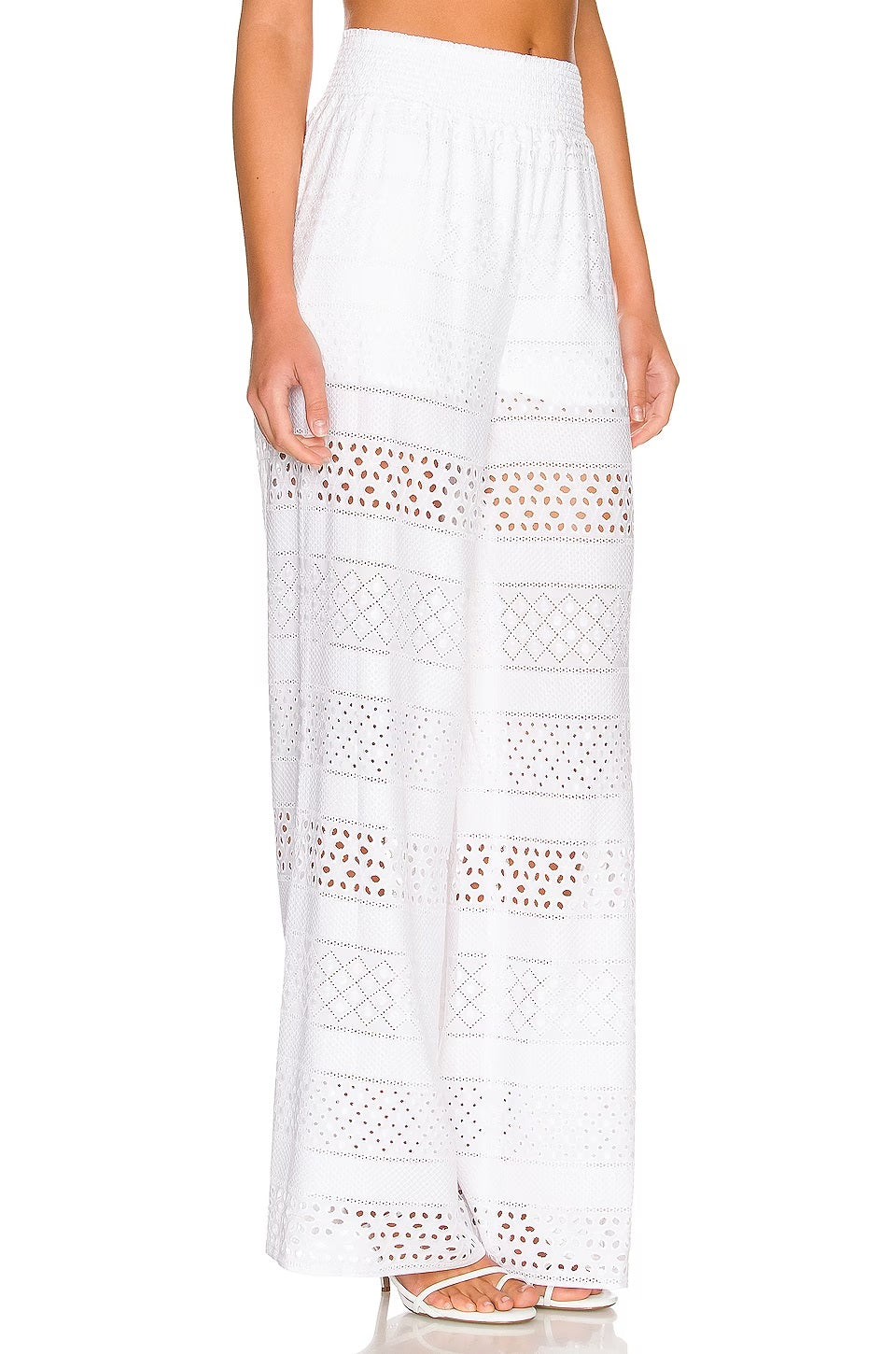 Alice + Olivia Ladies Russell Smocked Waist Pointelle Wide Legged Trousers In White