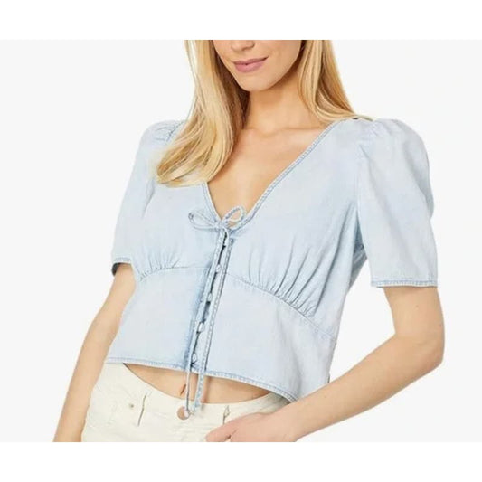 Levi's Women's Light Chambray Short Sleeve Cropped Button Up Blouse, Size XS