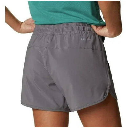 Columbia Women's Plus Size Bogata Bay Stretch Shorts City Gray