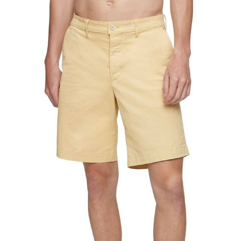 Calvin Klein Men's Highland Spirit Yellow Comfort Chino Shorts, NWT!