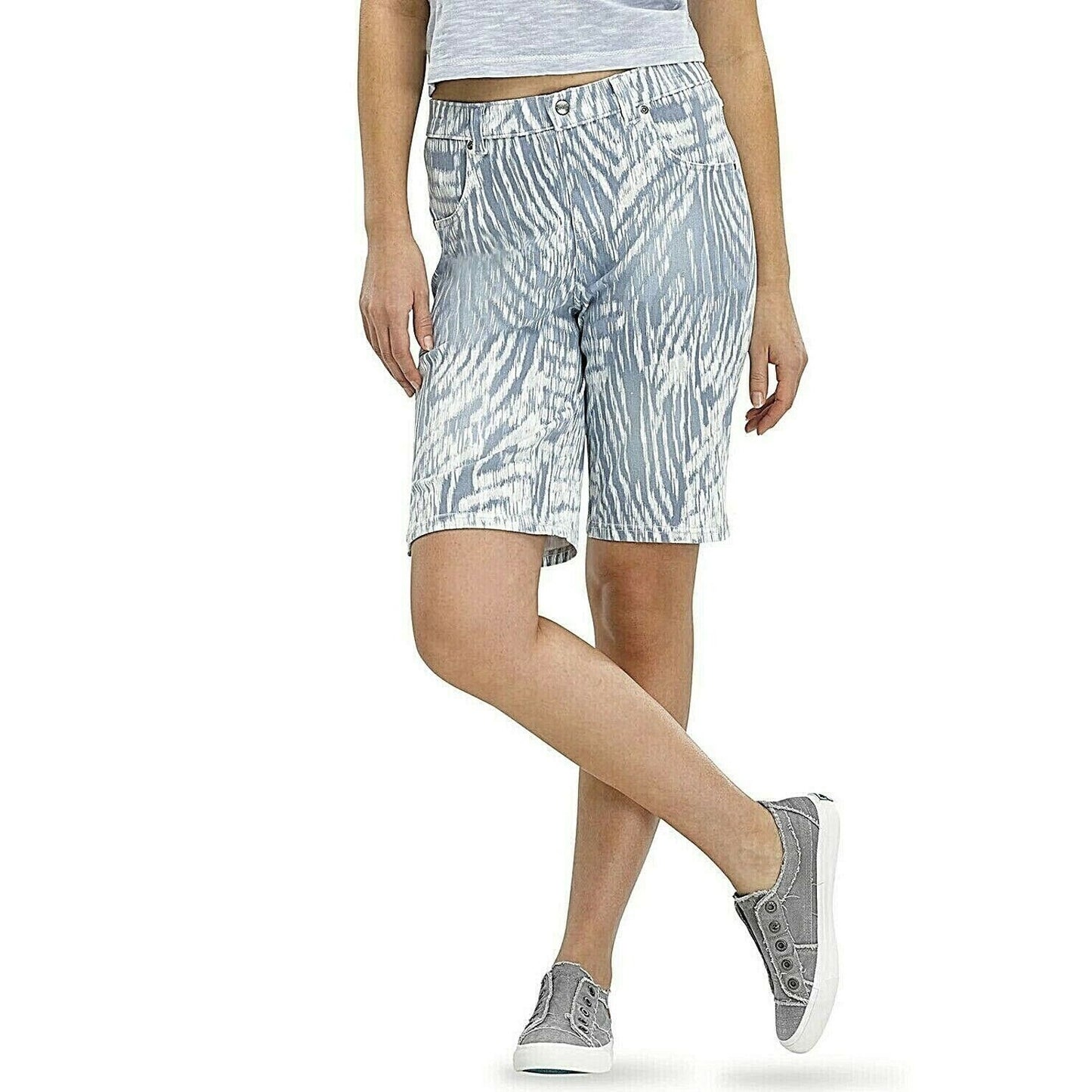 HUE Women's Ikat Zebra Split Hem Shorts in Blue, Medium