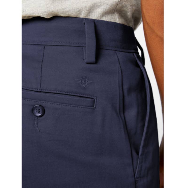 Dockers Men's Relaxed Fit Stretch Comfort Khakis, Navy Blue, Size 32x32, NWT!