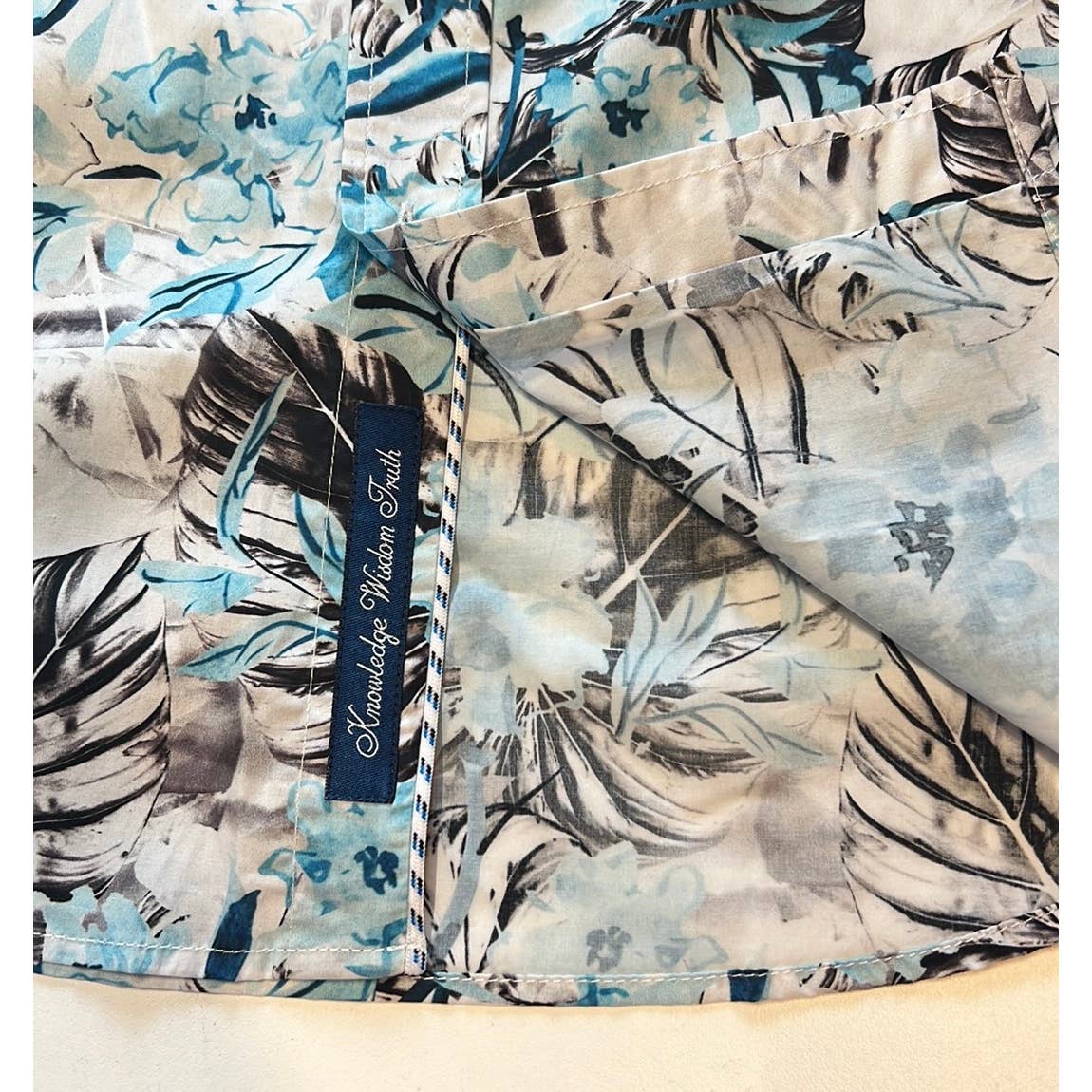 Robert Graham Men's "Lely Villa" Button Down Shirt, Blue/Black/White Floral